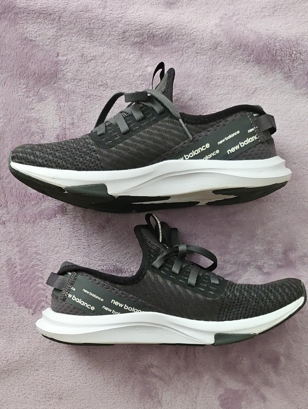 New Balance Black Sneakers